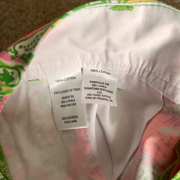 Lilly Pulitzer Walsh Short - Size 6 - Picture 7 of 8